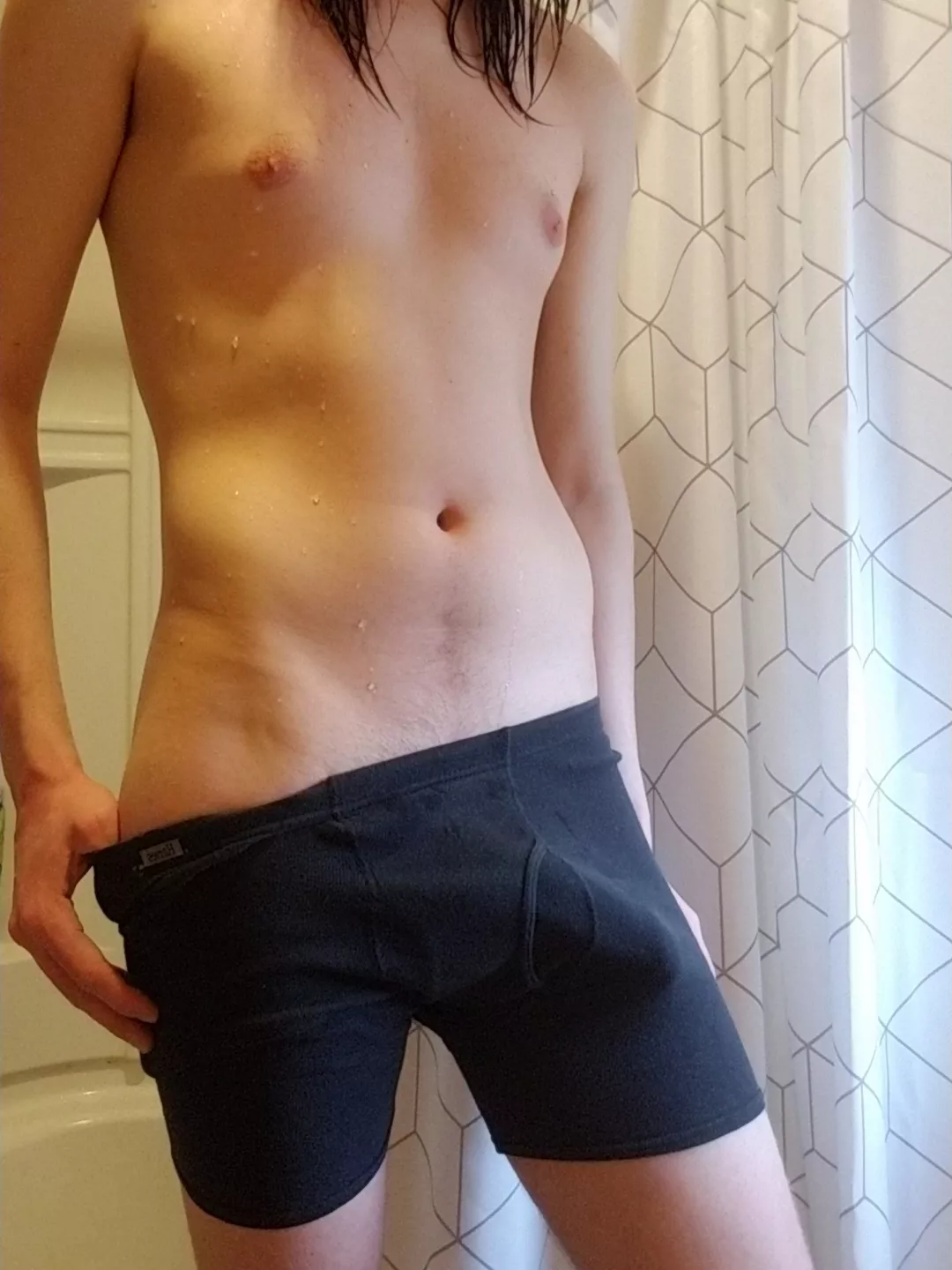would you notice my bulge?