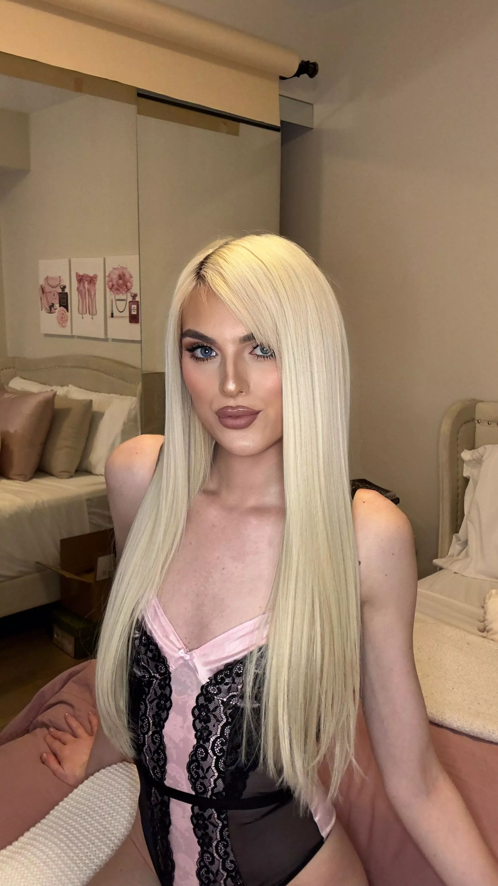 Would you think I was a girl if you saw me walking down the street?