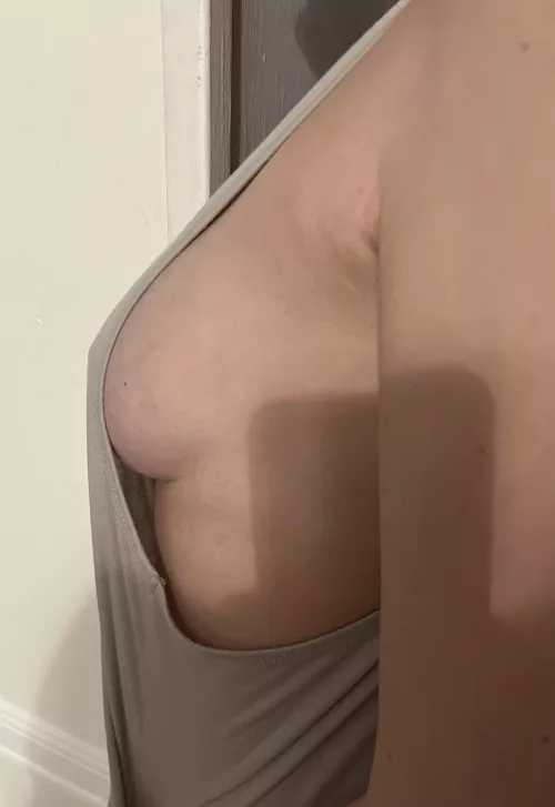 You can fit your hand right under