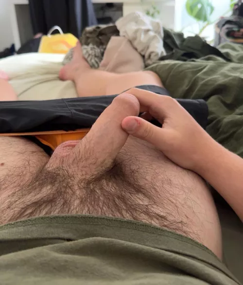 21 Australia looking to compare cocks and make it a size competition loser subs add micky202444 kinky+ cocky+