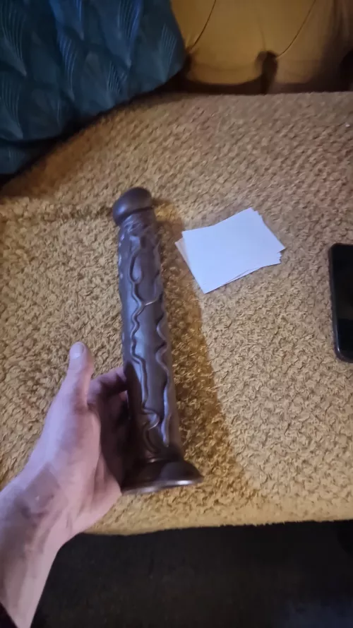 27f m31 uk north yorks going to get horny and use these massive dildos Wanna see sc Ladlikeme313