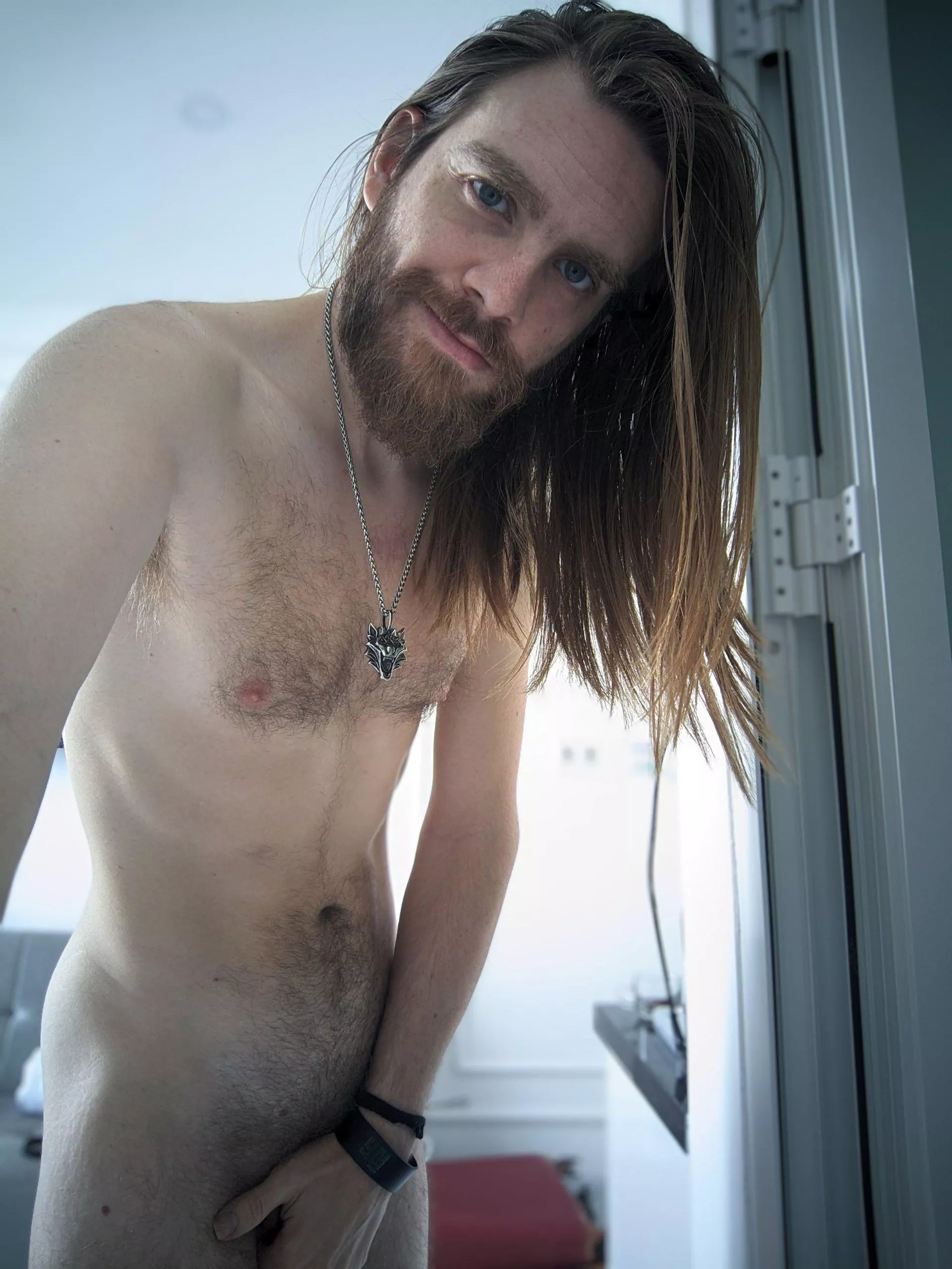 [33] so horny after yesterday , i want to sext 😂