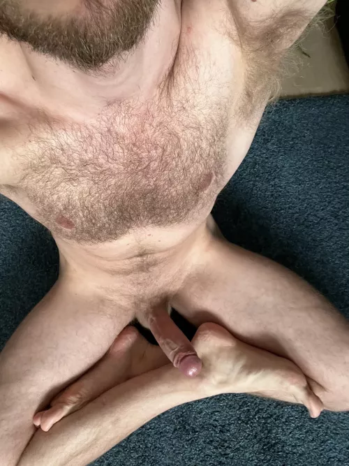 [35] You can choose: sniff? lick? rub? 🍆👅