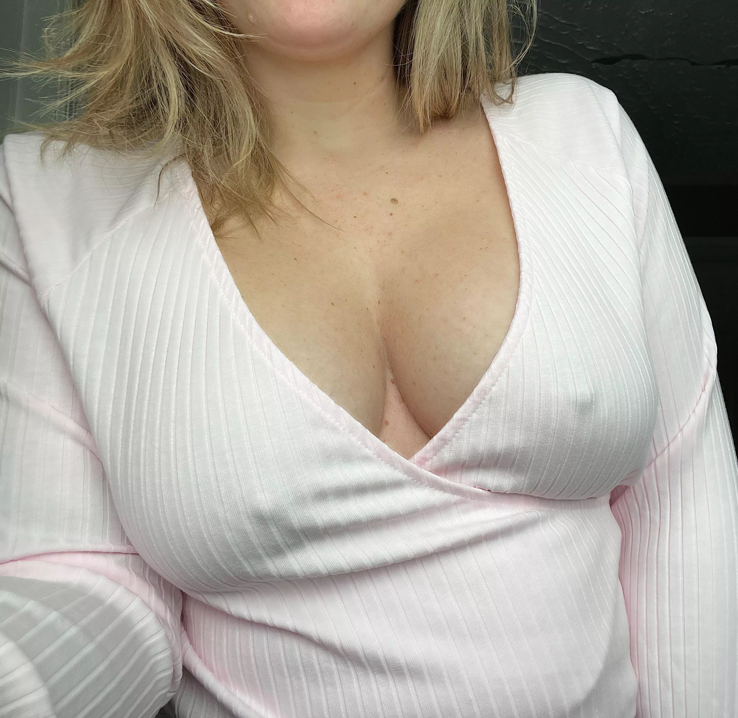 💕A great day to be bra free 💕