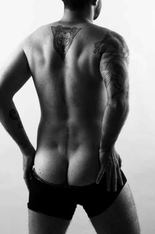 A juicy ass for you!