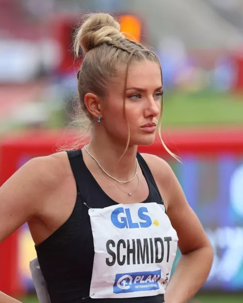 Alica Schmidt - German Runner
