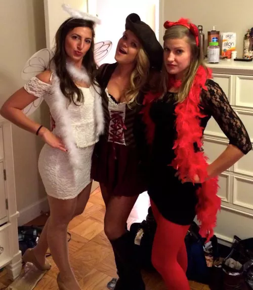 Angel v Pirate v Devil