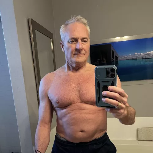 Anyone have Andre Moreau's xxx pics?