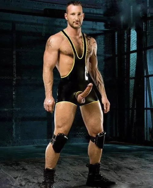 Extra opening in this singlet