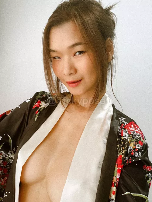 [F] Have the best of Lunar New Years parties soon.