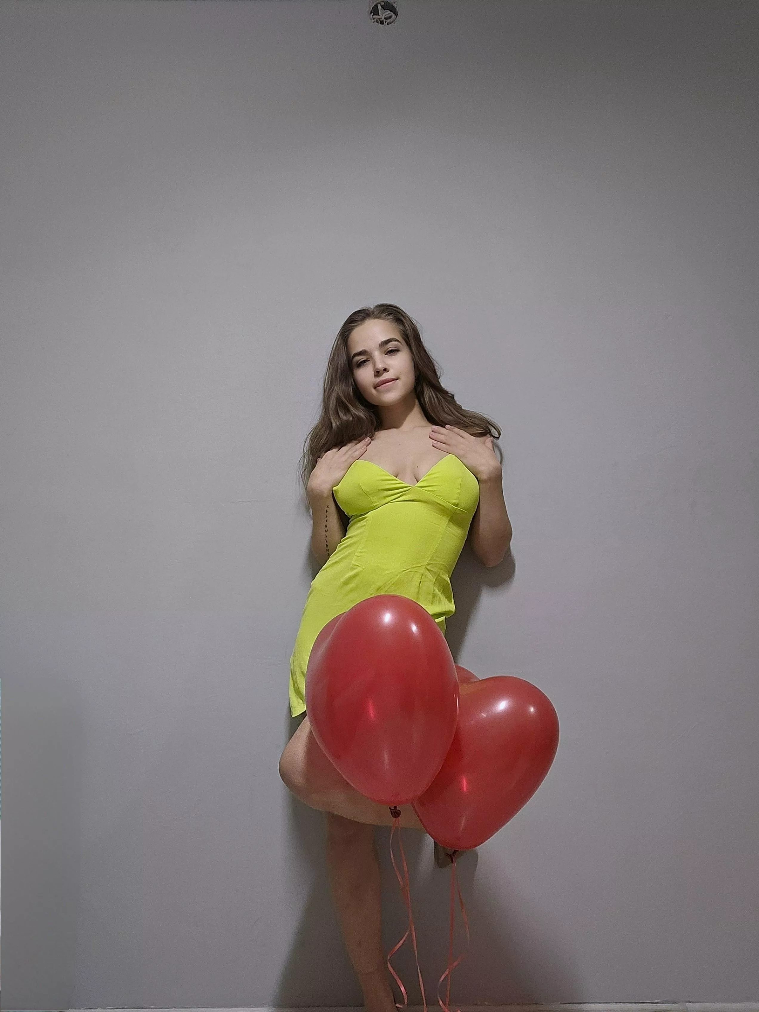 For a Valentine's Day outing, I wore this dress