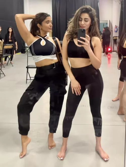 Gym girls. Who do you prefer and why?