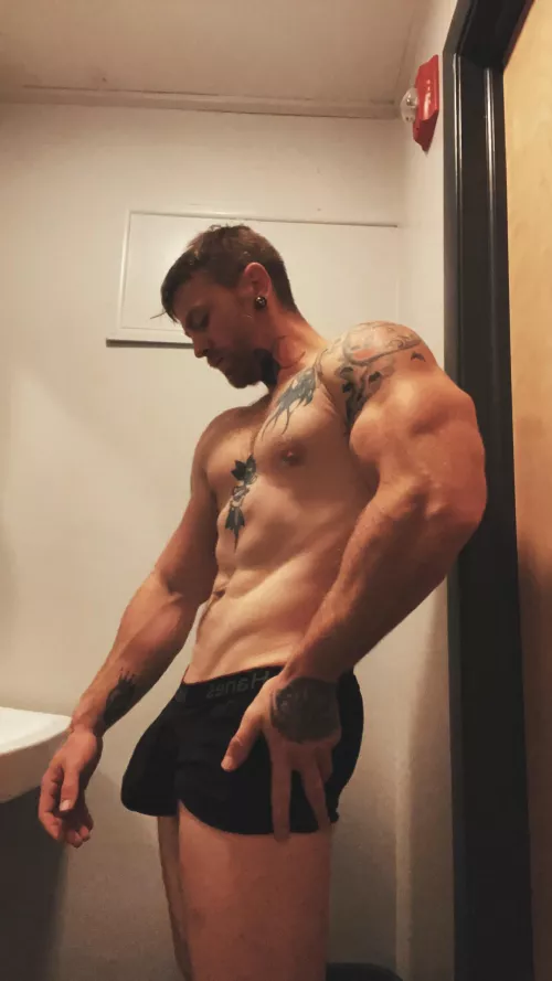 Happy V Day folks 🤙🏼