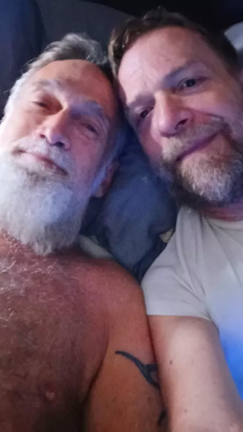 Happy Valentine's Day from @mrhairygardener and me!