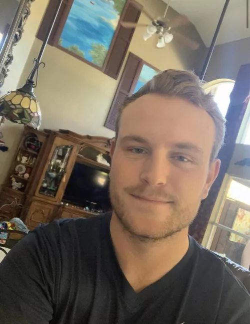 Hey bros, happy Valentine’s Day!