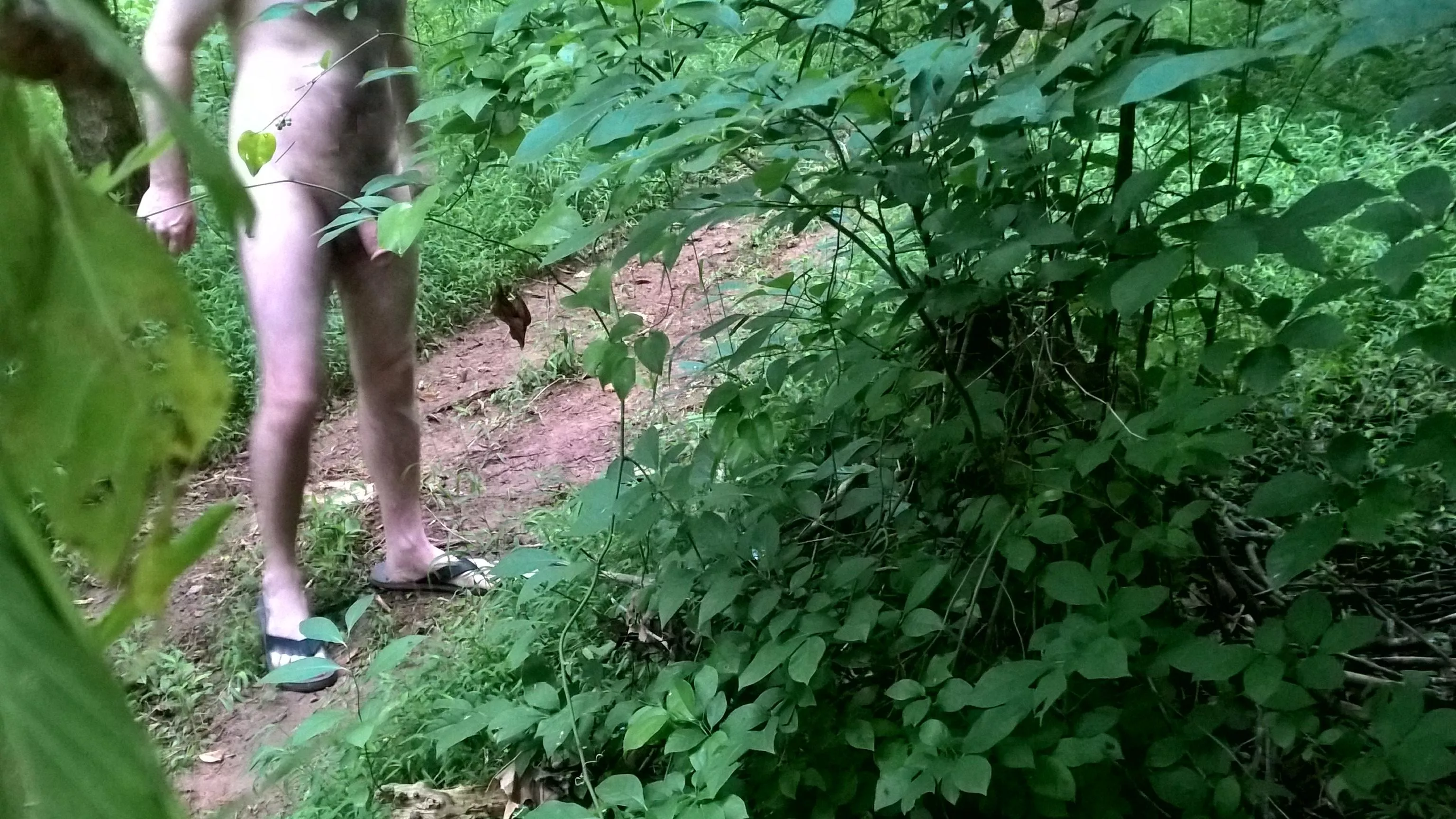 hiking naked in the summer