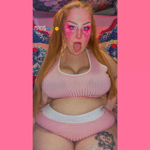 hope everyone’s enjoying their v-day 💕