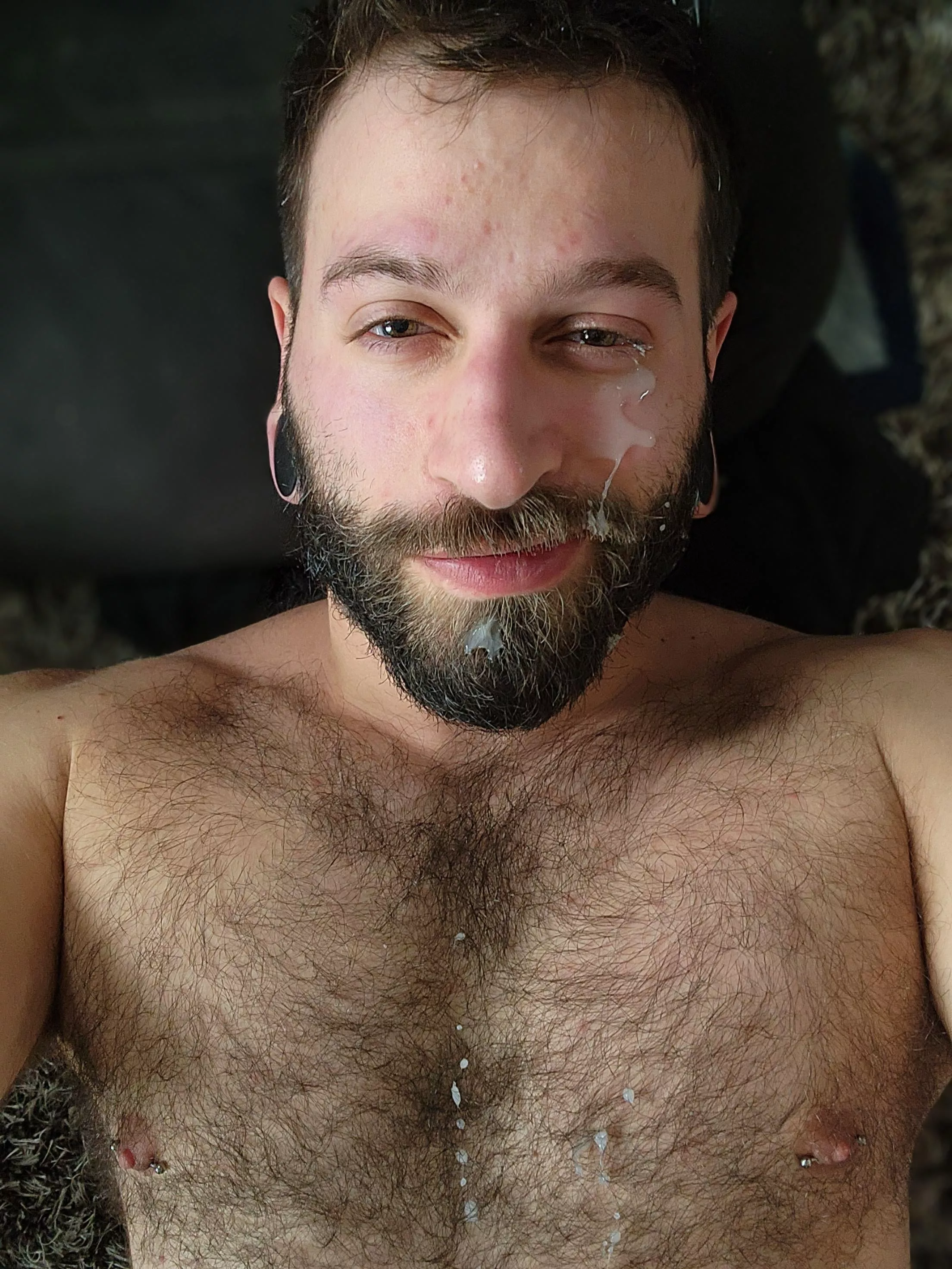 I love when daddy shoots cum all over me.