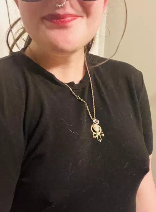 I…probably should have lint rolled my casual Wednesday outfit 🤷🏻‍♀️