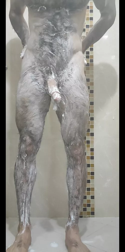 Join with me to this cold 🥶 shower 🍆👅