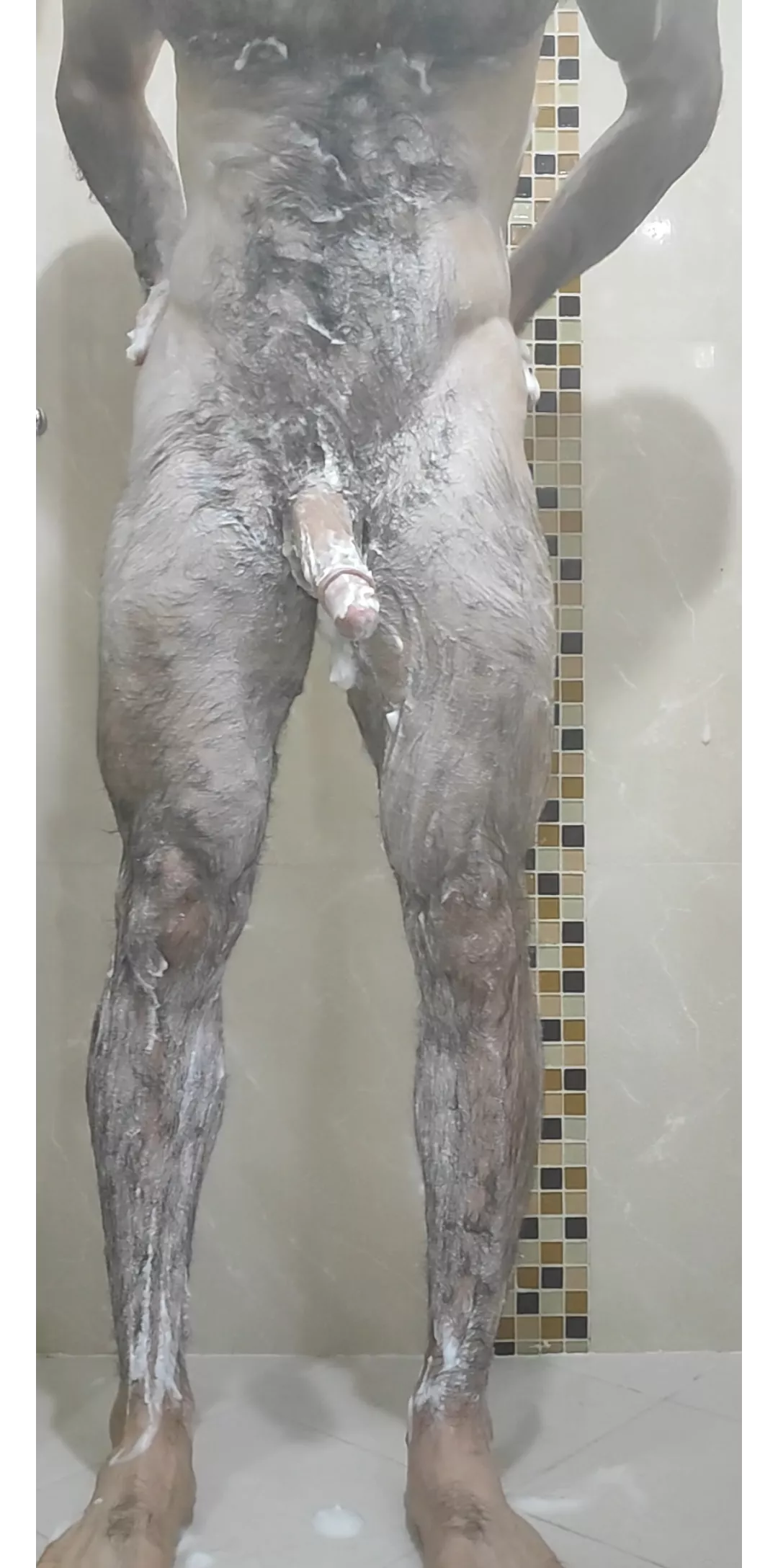 Join with me to this cold 🥶 shower 🍆👅