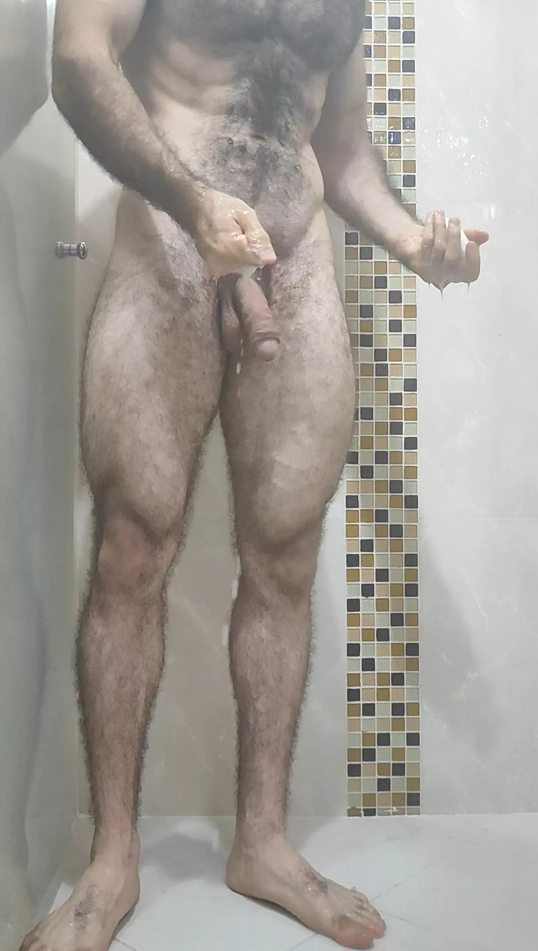 Join with me to this cold shower 🚿😜