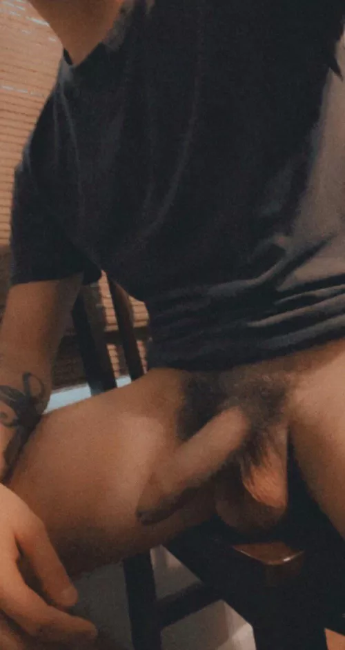 Let it hang, bro [28]