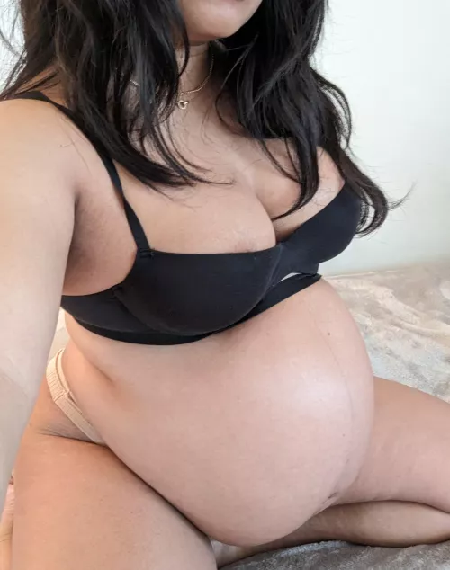 Love seeing my bump grow each week