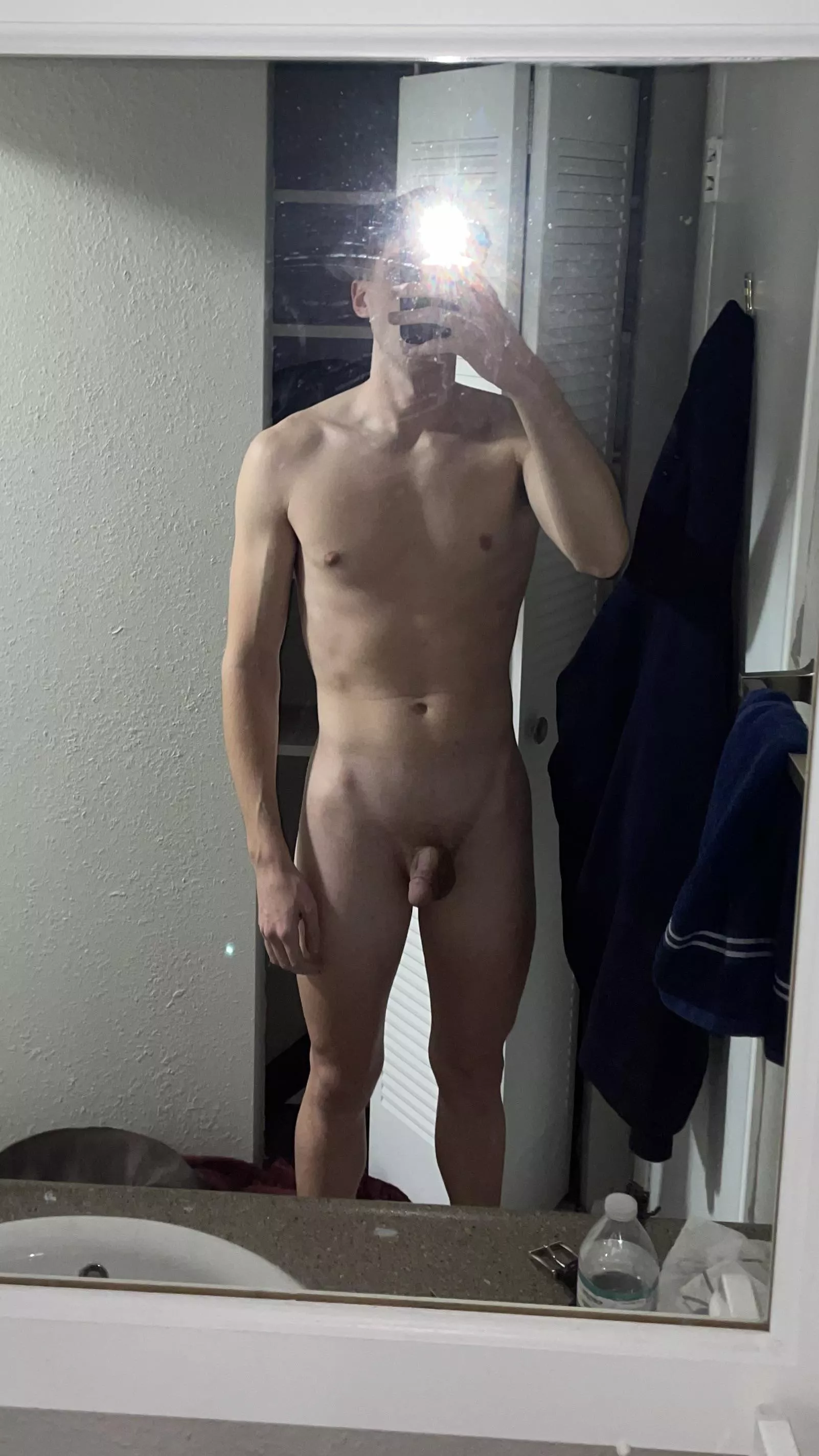 M24, 6’2”, 175lbs
