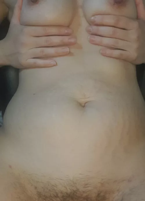 Mommy is bored and wants to play, are you coming?