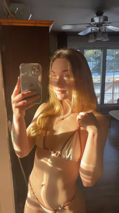 Natalie Grace (@nextdoornatalie.1)