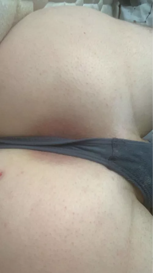 Sissy [23] for other sissies/femboys