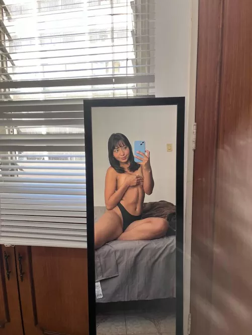 What happens to nudes after sent?