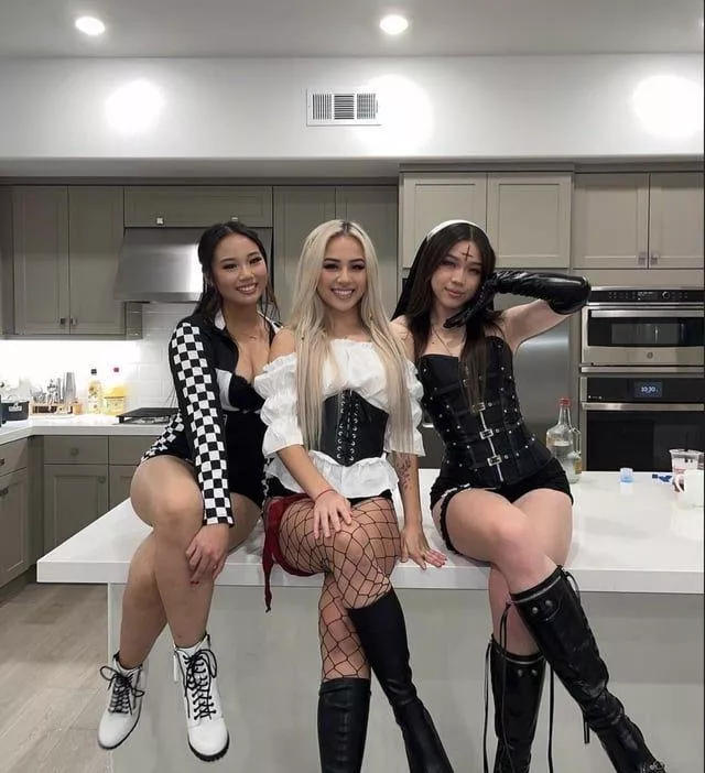 Which lady on Halloween?