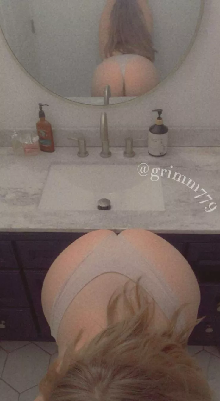 Would you bend me over for Valentine’s Day ;)