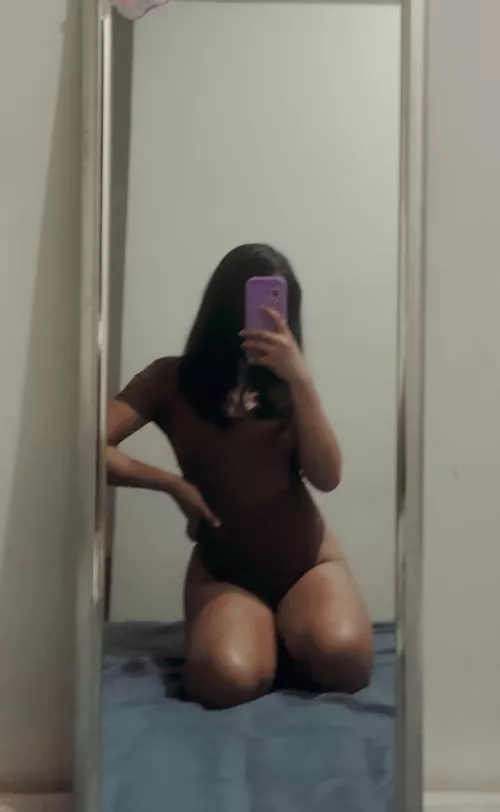 Would you take a petite teen raw ? 18F, 4'5ft height 💞