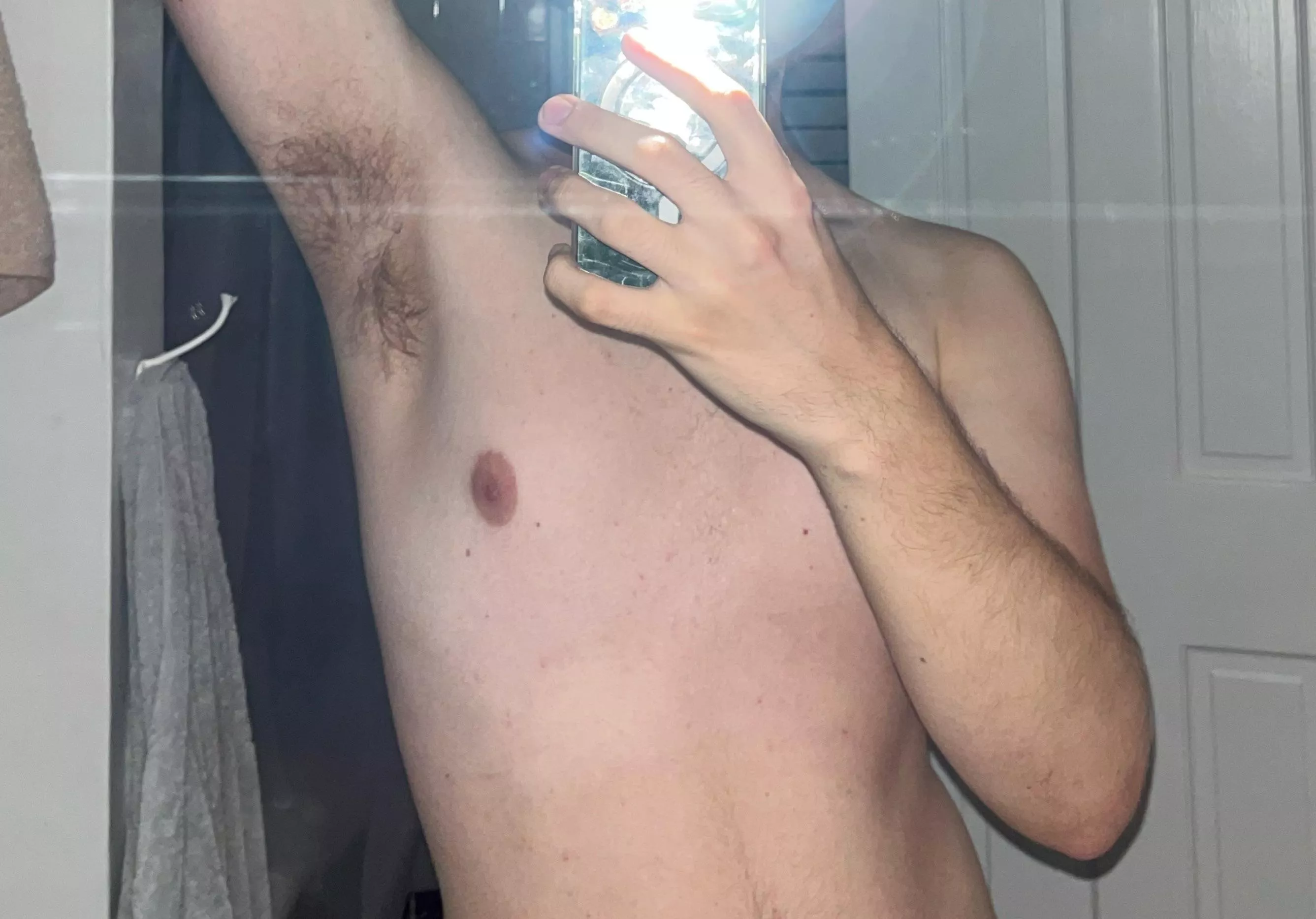 22 DC college guy with some ripe pits for ya