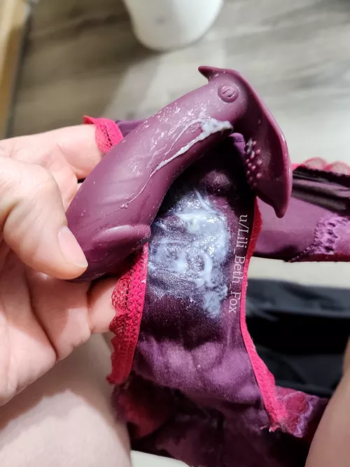 3 day wear, finishing out with an extra creamy play session!