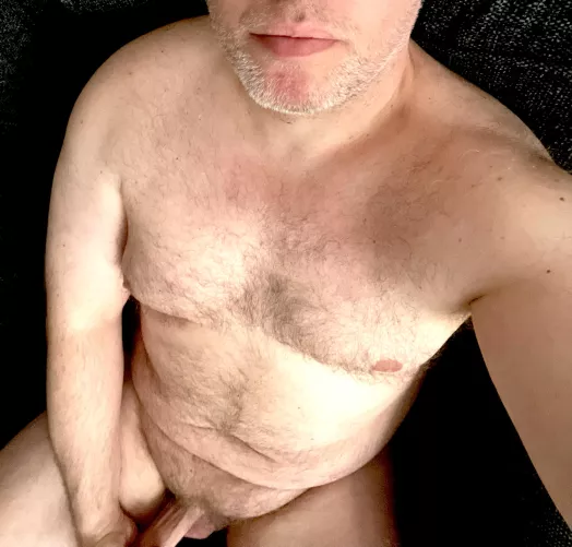 [43] Any ladies like a 🇬🇧 Dadbod?