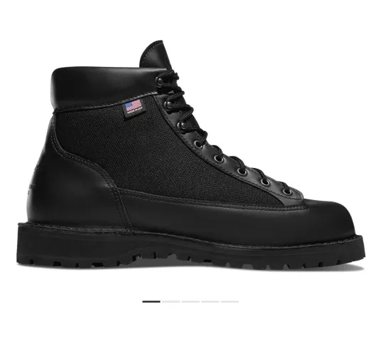 Can I wear these danner light boots in snow right out of the box?