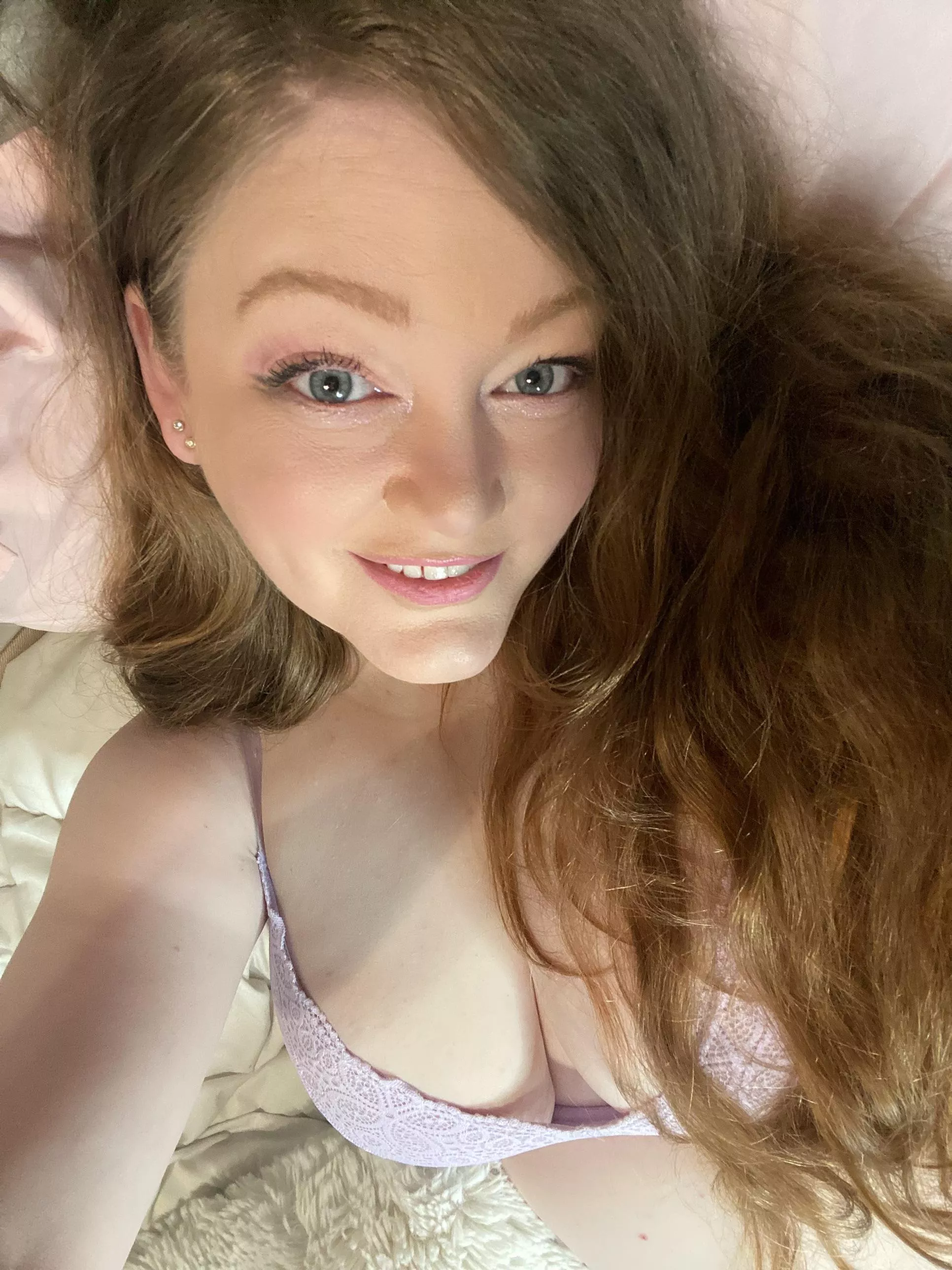 Come say hello… I would love to chit chat or have some fun… or both :)