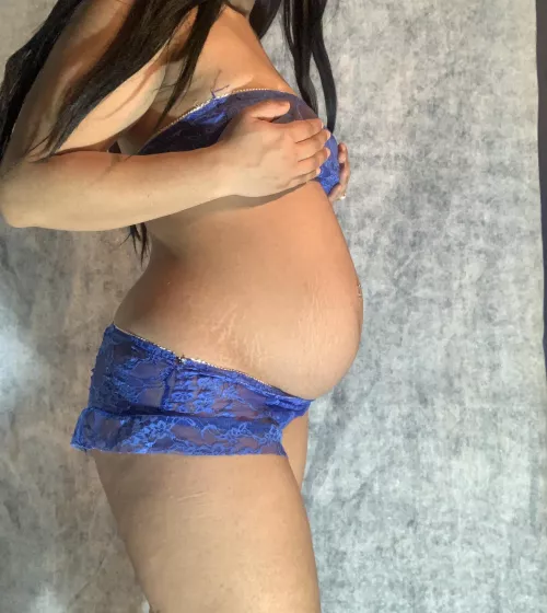 Do you like my little bump ?