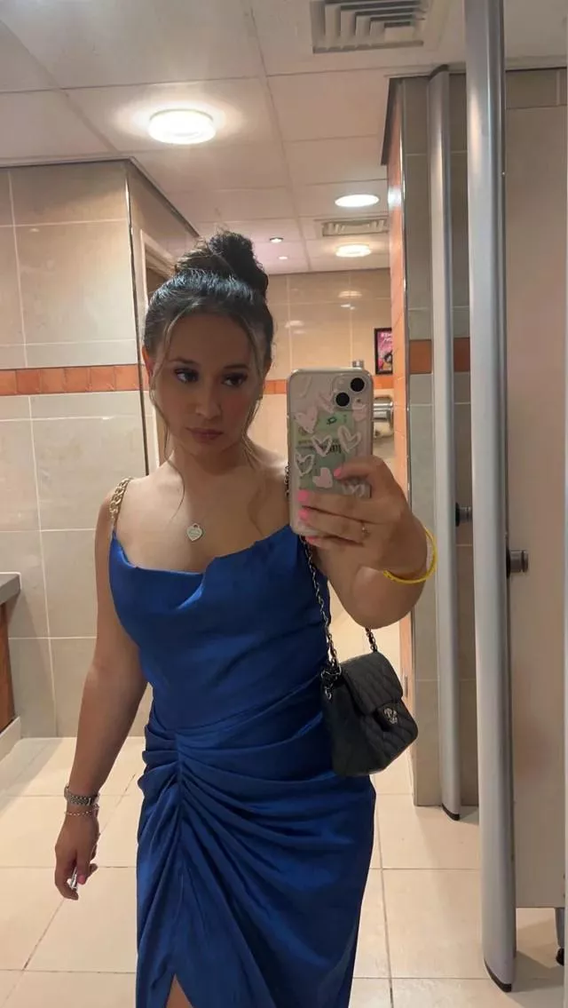 Felt very elegant in this photo