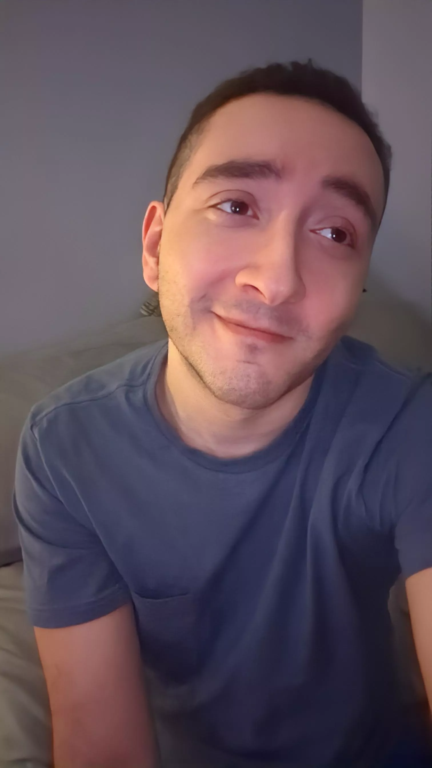 Happy Friday! 😄 Looking forward to games and plenty of sleep this weekend 🤭