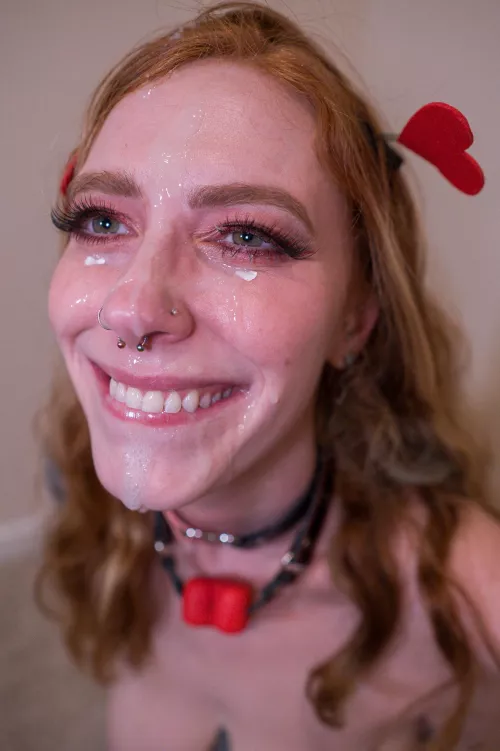 Happy to have your cum on my face
