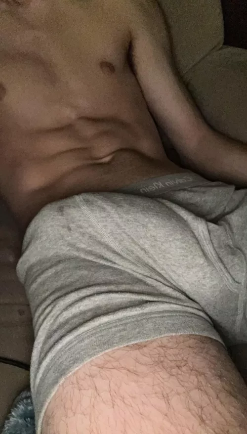 how should my bulge look in my boxers?