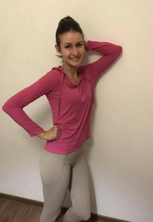 I hope I can please you. My first post is here and free access in the comments