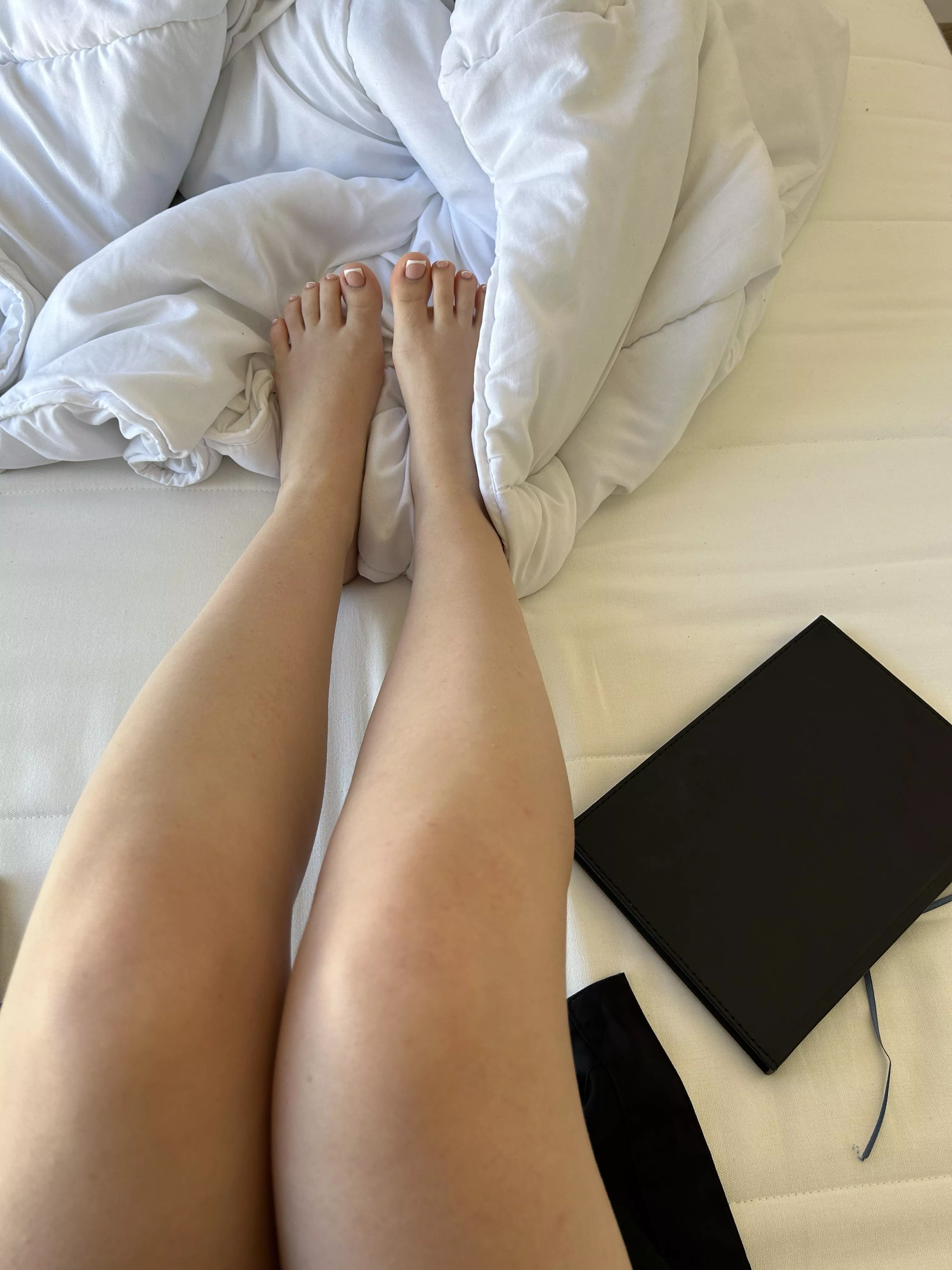 I would let you fuck me if you massage these legs for me