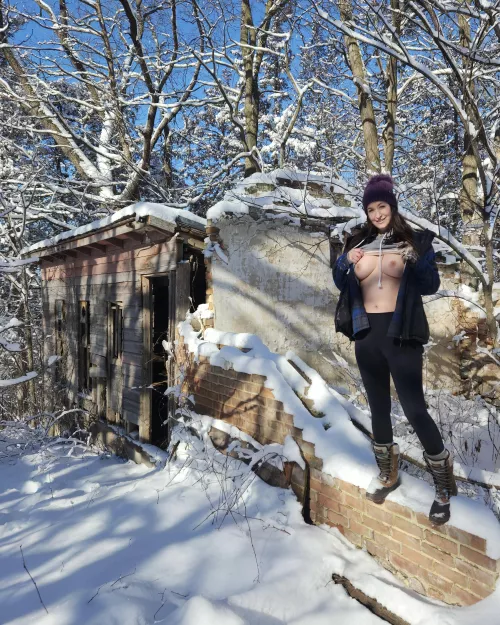 I’ll show my tits any where