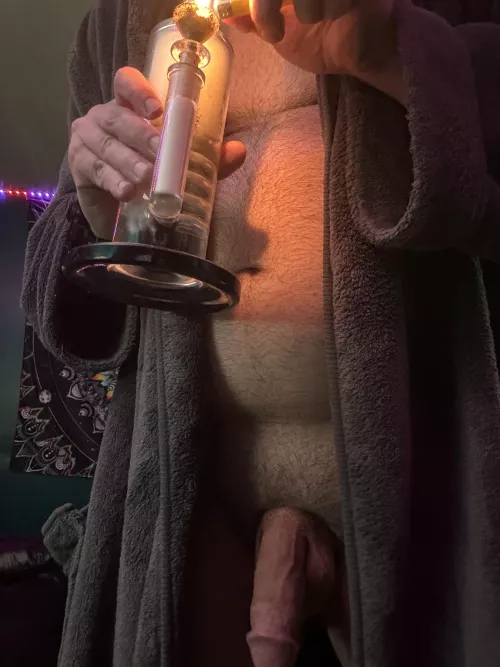 Just a dad having little s[m]oke sesh before bed.. who’s joining!?